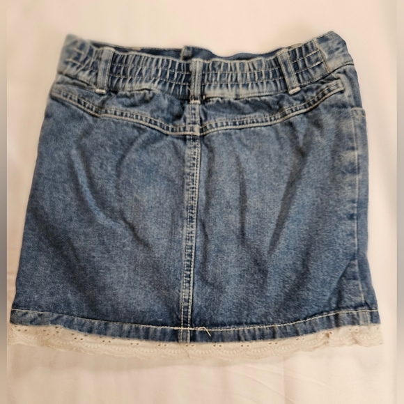 Disney Girls Blue Jean Skirt With Built In Shorts Princess Castle Design Size 6 - Picture 10 of 10